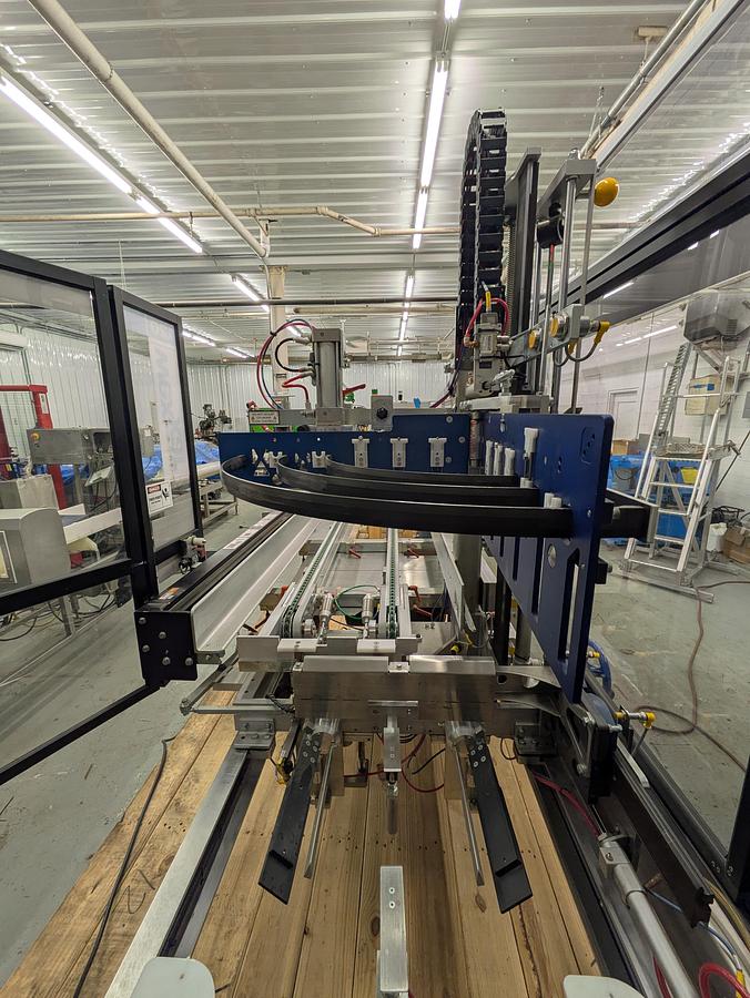 Used Wexxar WF-20T case erector