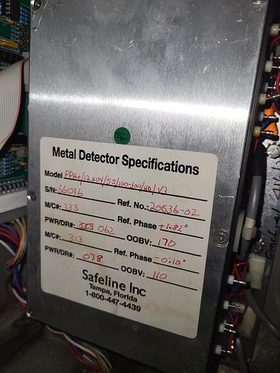 Used Safeline Metal detector 5” tall by 12” wide