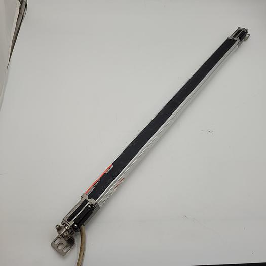 Used KEYENCE SL-V28H-R SAFETY LIGHT TRANSMITTER