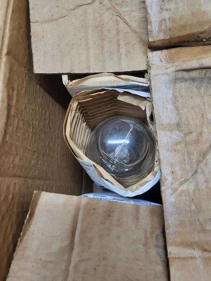 Sylvania 2V712 Bulb Metal Arc