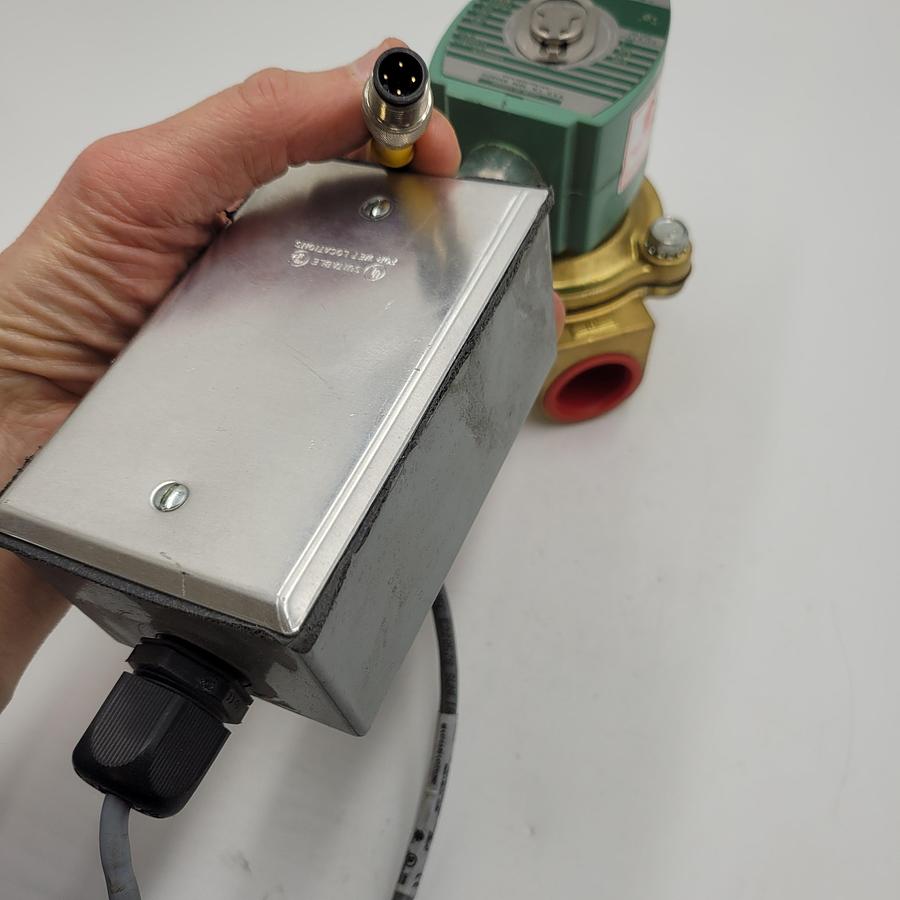 Asco RedHat SKU: 8210G054V 1" SOLENOID VALVE *NEW** W/ electrical box & Turck RK4.4T-.06-RS 4.4T-/CS120457 connector