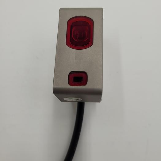 Used BANNER LASER LIGHT CLASS 2 / LM150KIQP