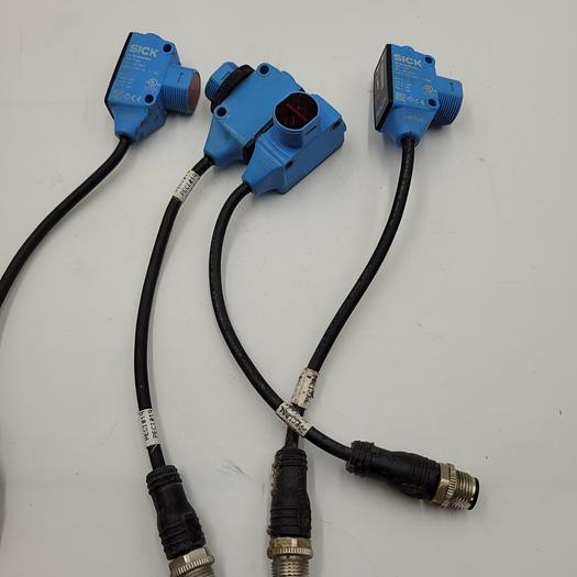 Used SICK PHOTOELECTRIC SENSOR HL18-B483BH / 1077132