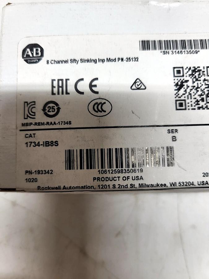 Allen-Bradley / Rockwell Automation 1734-IB8S detail