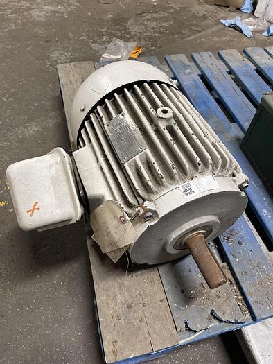 Used 3 phase High Efficiency Motor B0036FWF2AM02R 3 HP