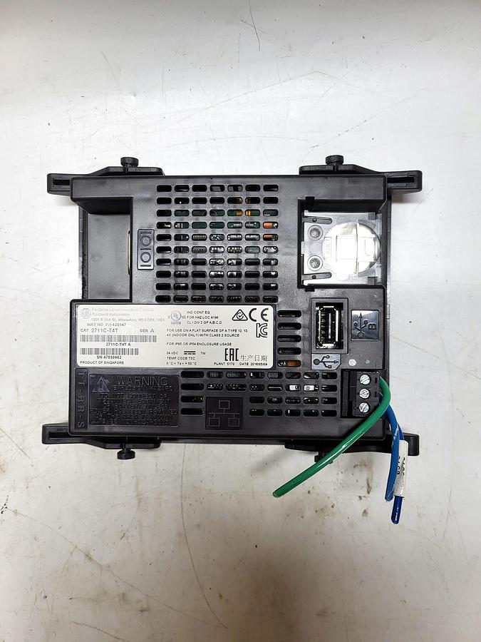Allen-Bradley 2711C-T4T detail