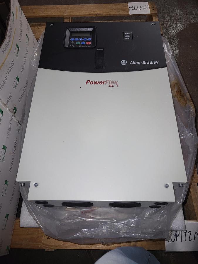 Allen-Bradley Powerflex 400 22C-D142A103 Ser.A NEW! not in box
