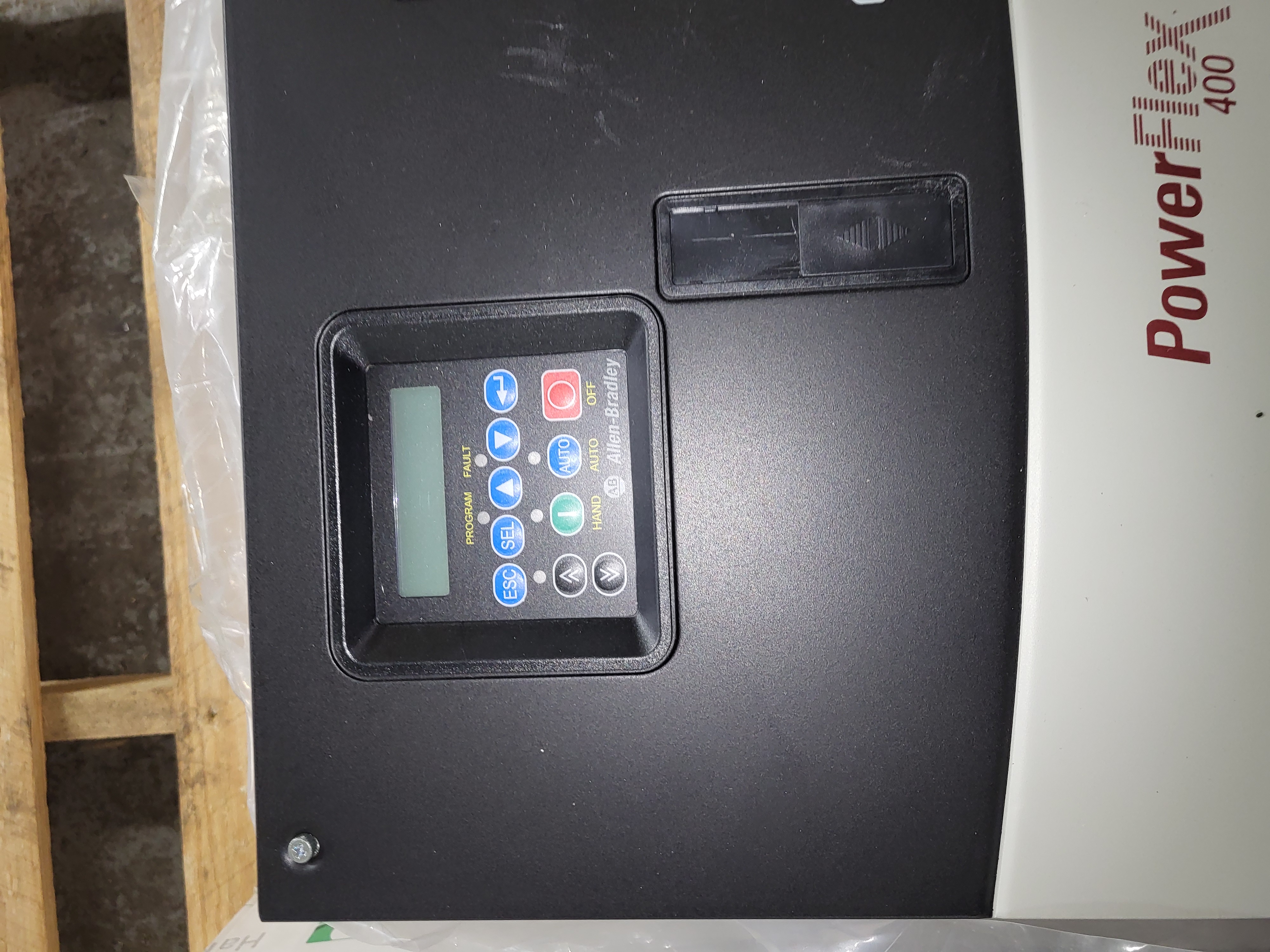 Allen-Bradley Powerflex 400 22C-D142A103 Ser.A NEW! not in box