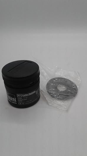 Used EATON Cutler-Hammer E26BL StackLight Base for Continuous Light