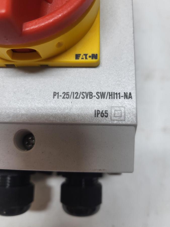 Used Eaton P1-25/I2/SVB-SW/HI11-NA IP65 Switch