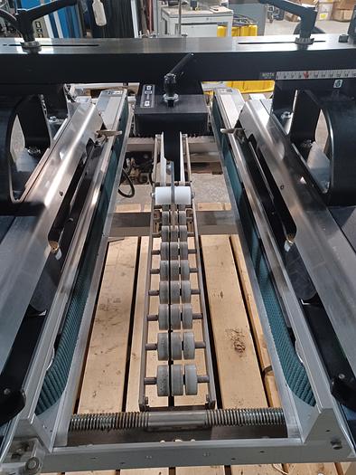 Used Wexxar Bel 252 case sealer and closer