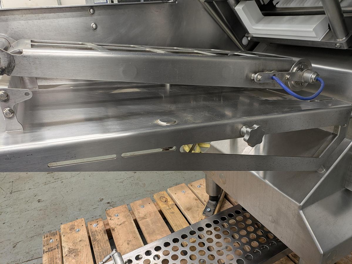 Used Weber CCS 304 meat and cheese slicer