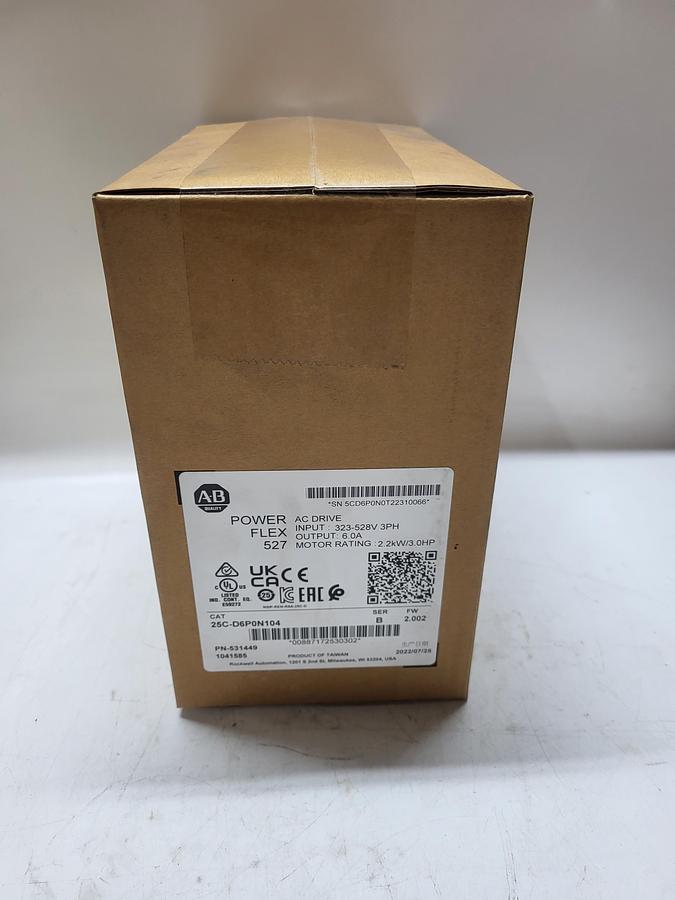 Allen-Bradley Powerflex 527 AC Drive 25C-D6P0N104 Ser.B *NEW*