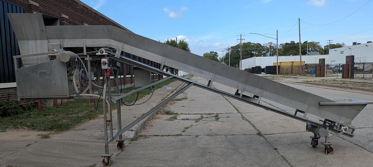 Used elevator with Key technology cluster breaker