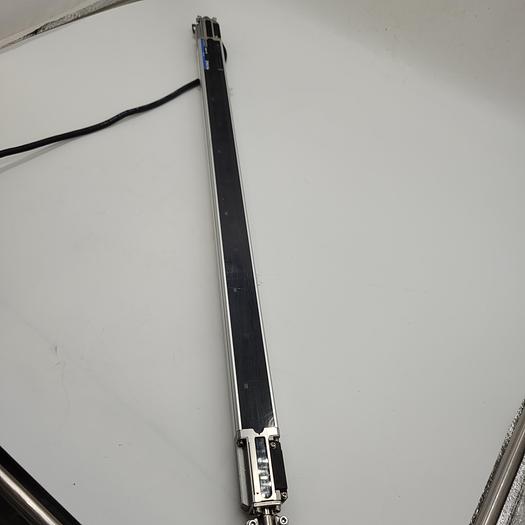 Used KEYENCE SL-V28H-R SAFETY LIGHT RECEIVER