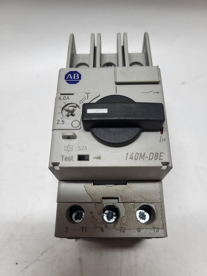 Used Allen-Bradley 140M-D8E-B40 Ser.B