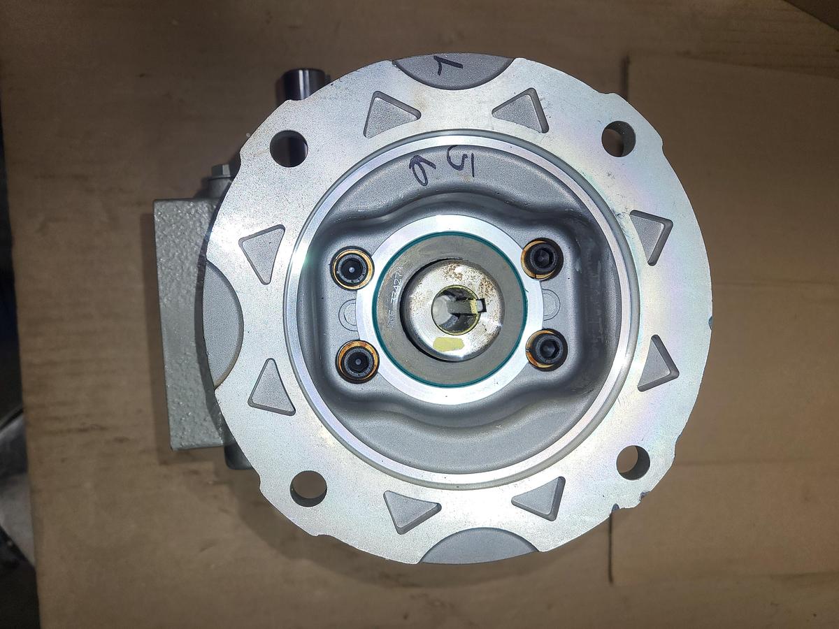 DODGE TIGEAR Right Angle Worm Gear Reducer 20QZ30L56 Ratio 30:1 *NEW - NO BOX** 56C Frame