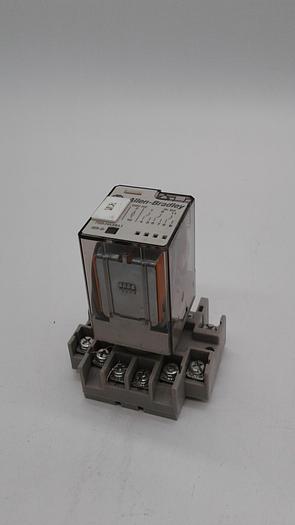 Used Allen-Bradley 700-HA33A1