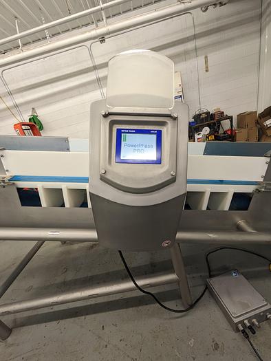 Used safeline metal detector, conveyor, intralox