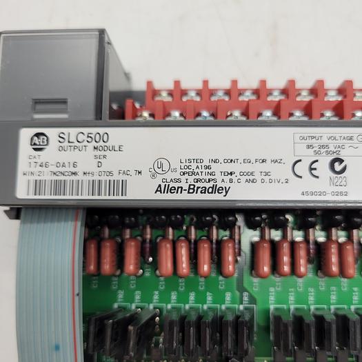 Used Allen-Bradley SLC500 Output Module 1746-OA16 Ser.D