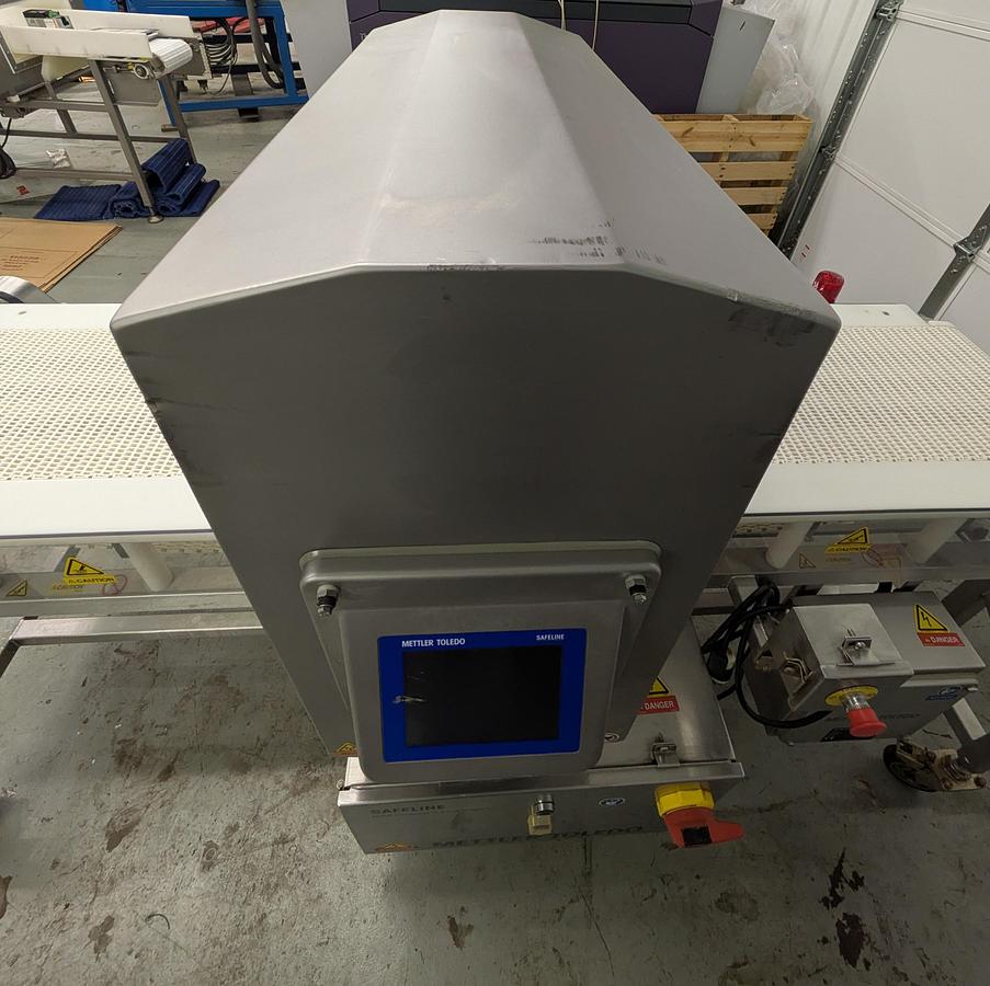 Used Mettler Toledo, Safeline metal detector SL2000