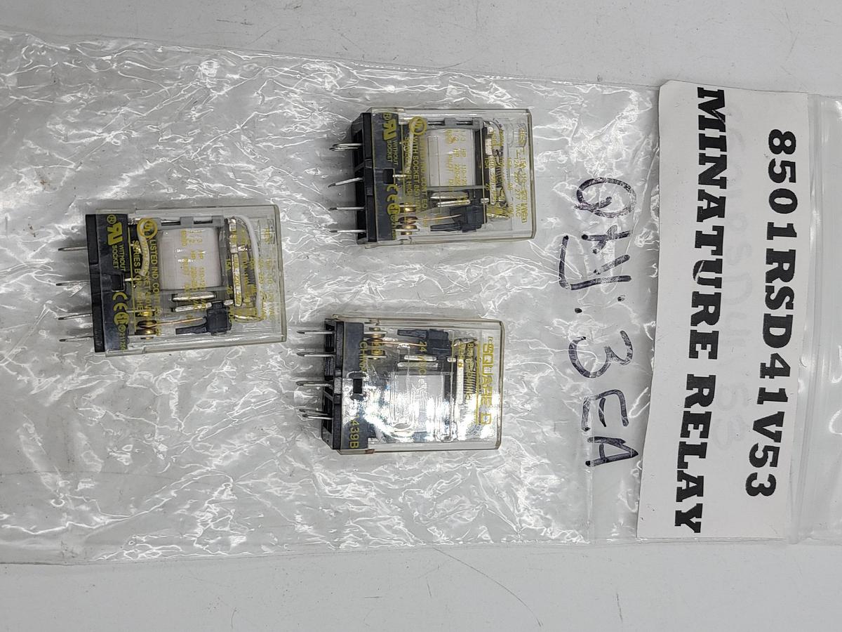 Square D minature relay 8501RSD41V53 / 24VDC