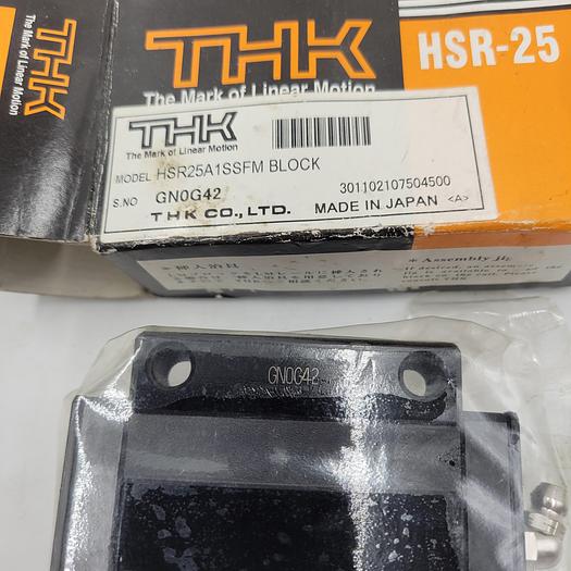 THK HSR-25A1SSFM BLOCK GN0G42 LINEAR BEARING GUIDE*NEW* IN PLASTIC & BOX