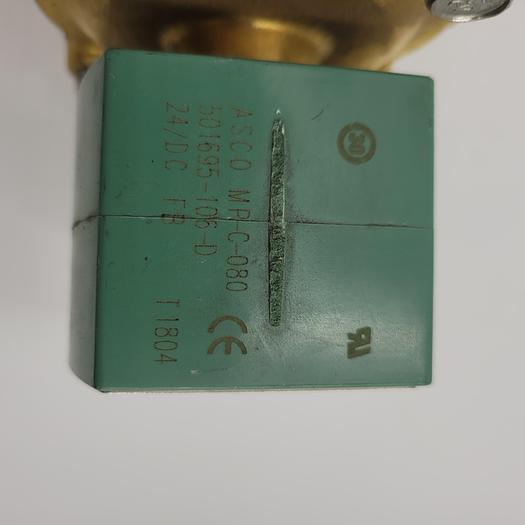 ASCO REDHAT Solenoid Valve, Two-Way, 110/120V AC, Normally Closed, 1 in NPTF, Watertight, 5 to 120 psi Water **NEW**