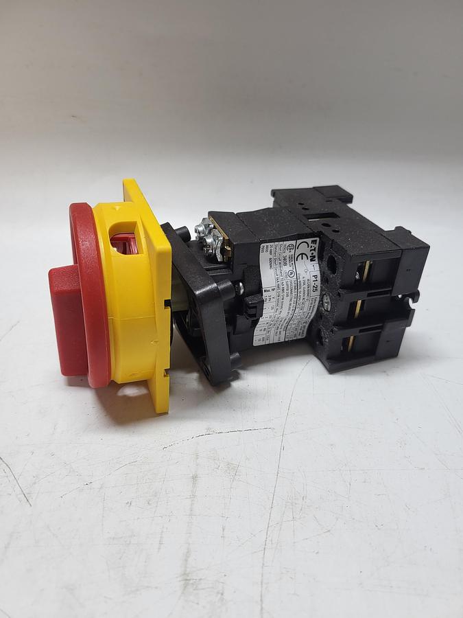 Eaton P1-25/V/SVB Main Switch