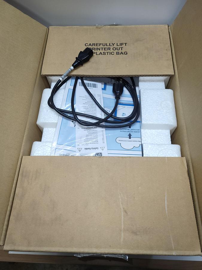 Zebra ZT23043-T11200FZ NEW in box