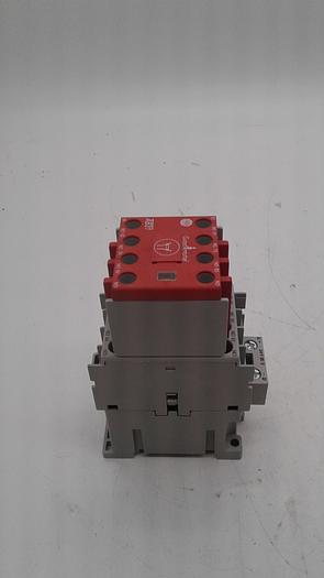 Allen-Bradley Safety Control Relay Bulletin 700S 700S-CFB620EJC