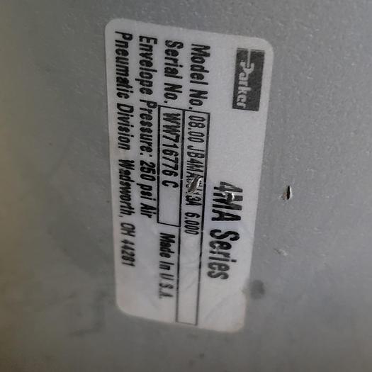 Used PARKER 4MA series pneumatic cylinder 8JB4MA3U13A 6.00