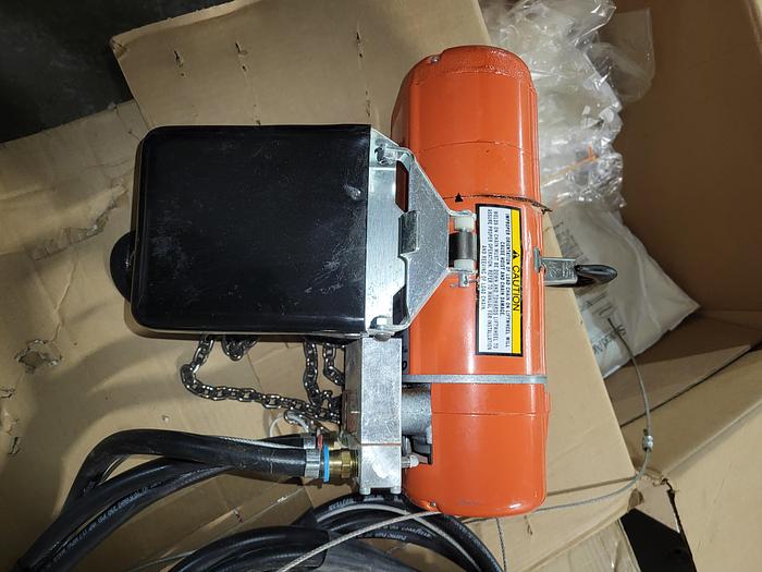 Used Star Hoist SS2458V1