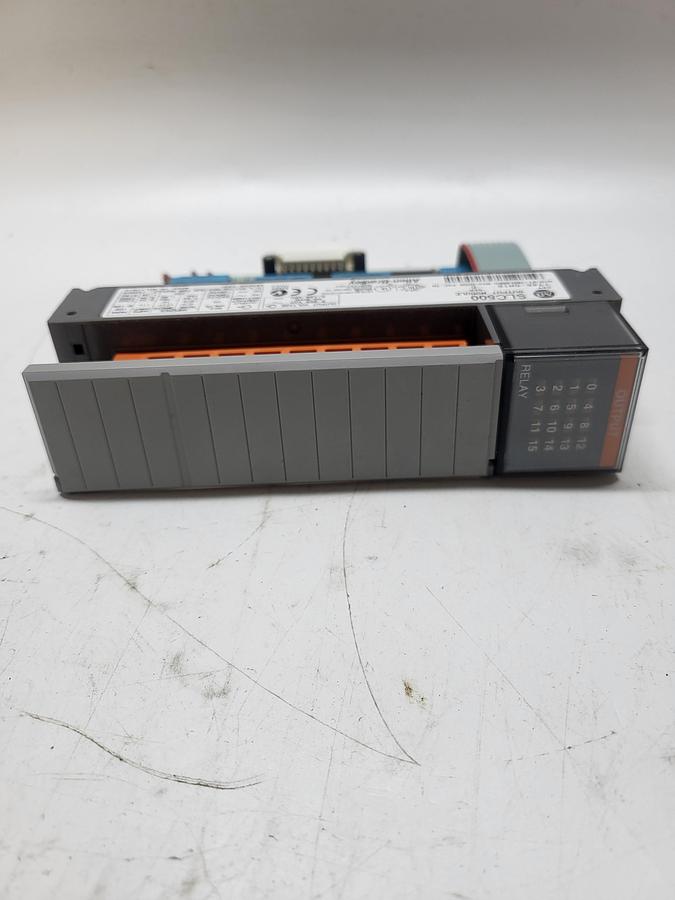 Used Allen-Bradley SLC500 1746-OW16 Ser.C
