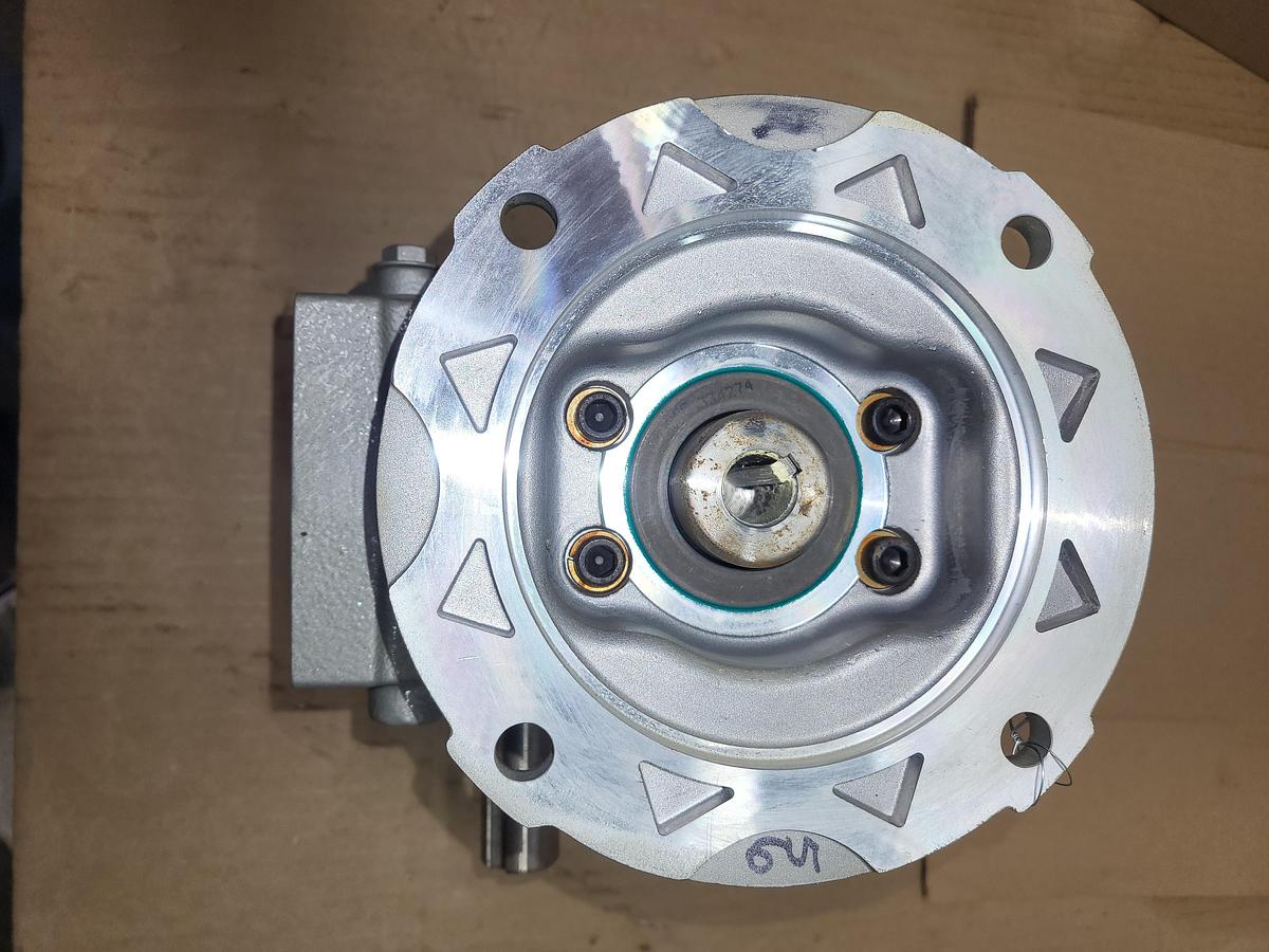 DODGE TIGEAR Right Angle Worm Gear Reducer 20QZ30R56 Ratio 30:1 *NEW - NO BOX** 56C Frame