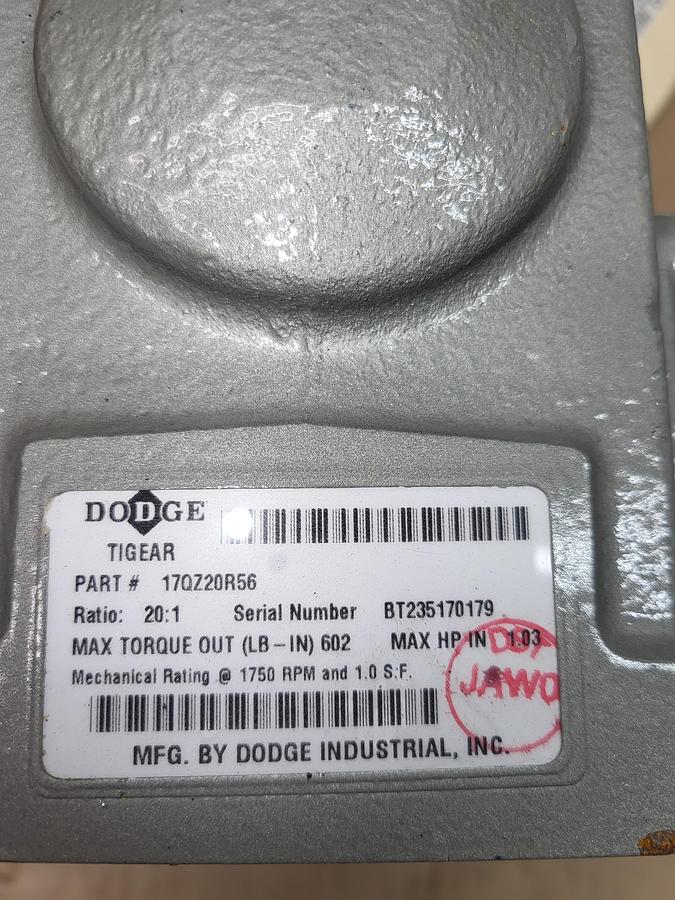 DODGE TIGEAR Right Angle Worm Gear Reducer 17QZ20R56 Ratio 20:1 *NEW - NO BOX** 56C Frame