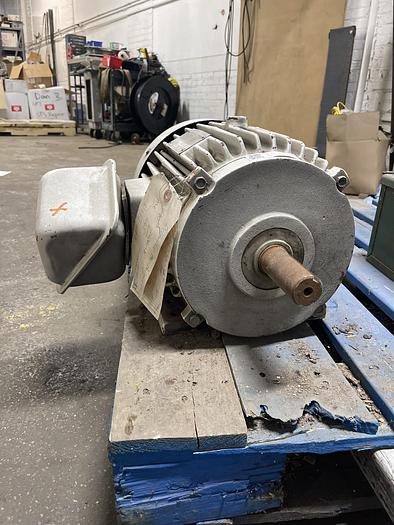 Used 3 phase High Efficiency Motor B0036FWF2AM02R 3 HP