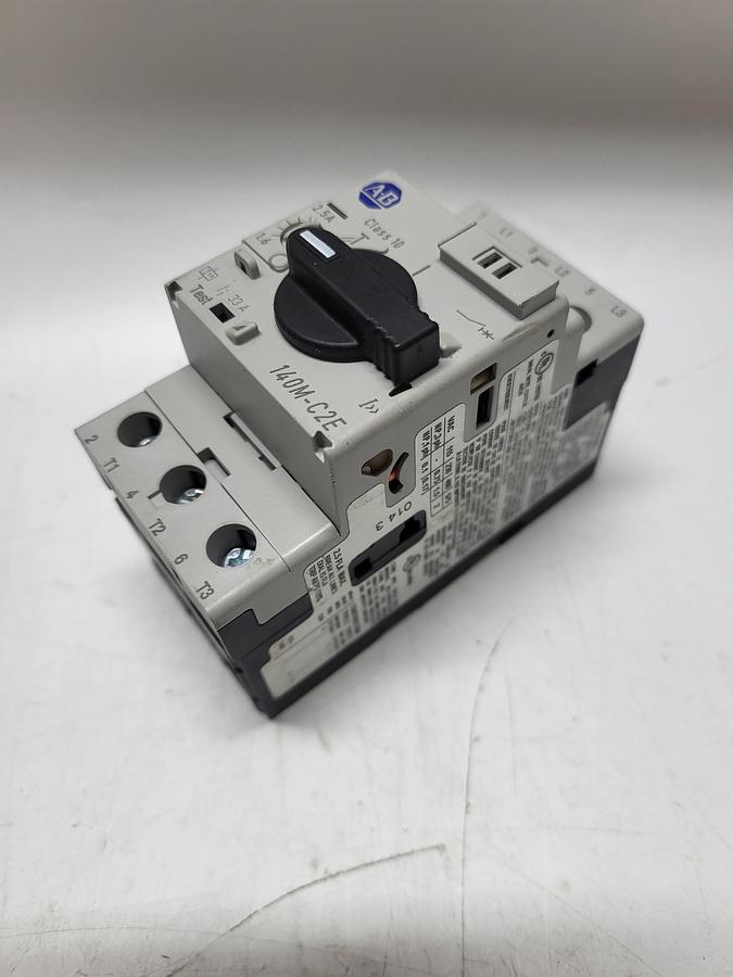 Used Allen-Bradley 140M-C2E-B25 Ser.D