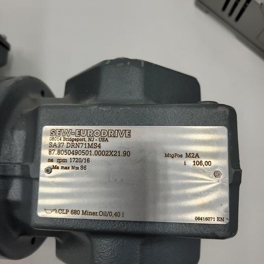 Used SEW EURODRIVE 3/4" BORE GEAR BOX SA37 DRN71MS4 87.8050490501.0002X21.90 & MOTOR