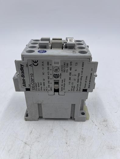 Used ALLEN-BRADLEY 100-C09*10 Ser A 24V