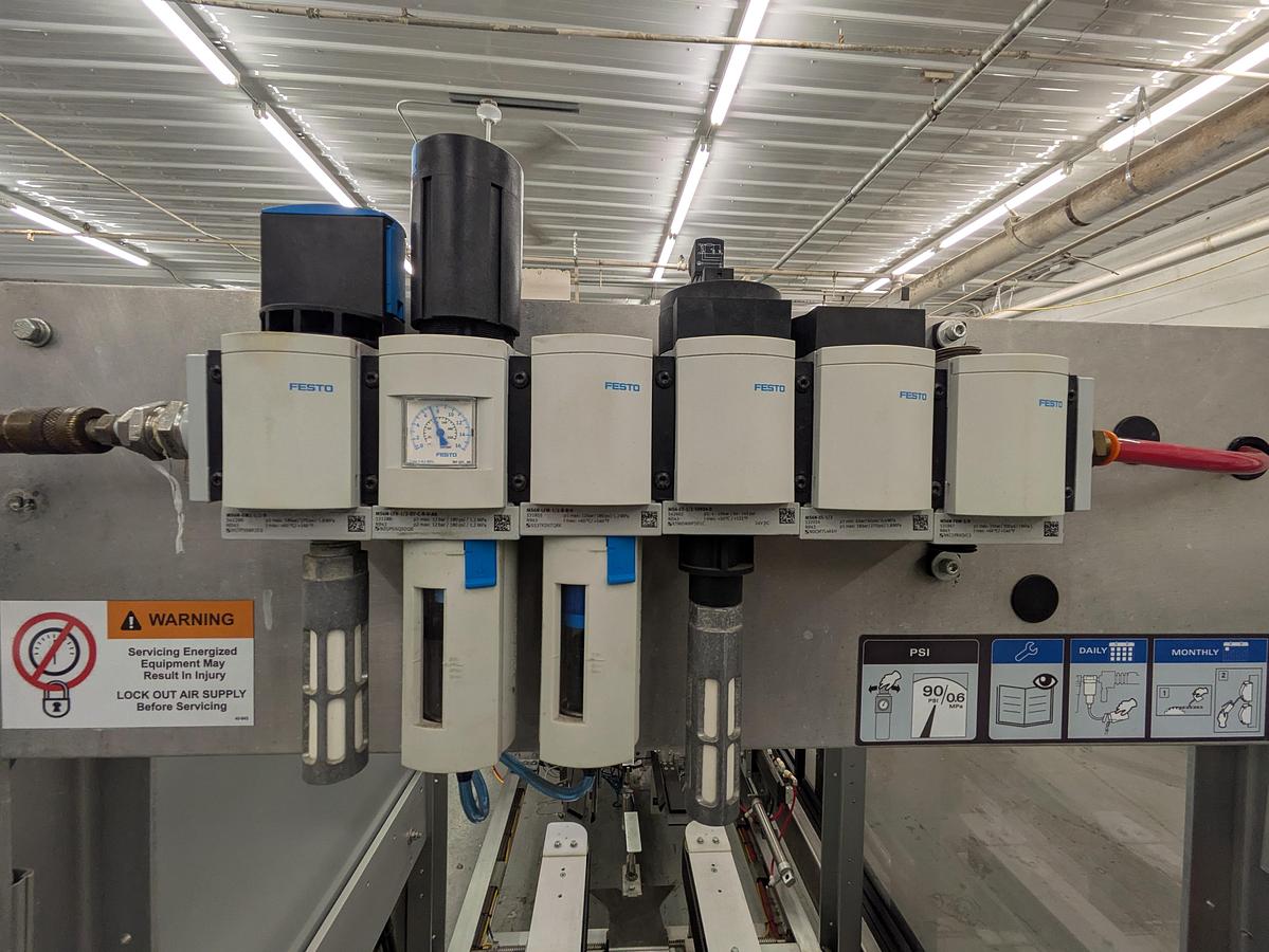 Used Wexxar WF-20T case erector