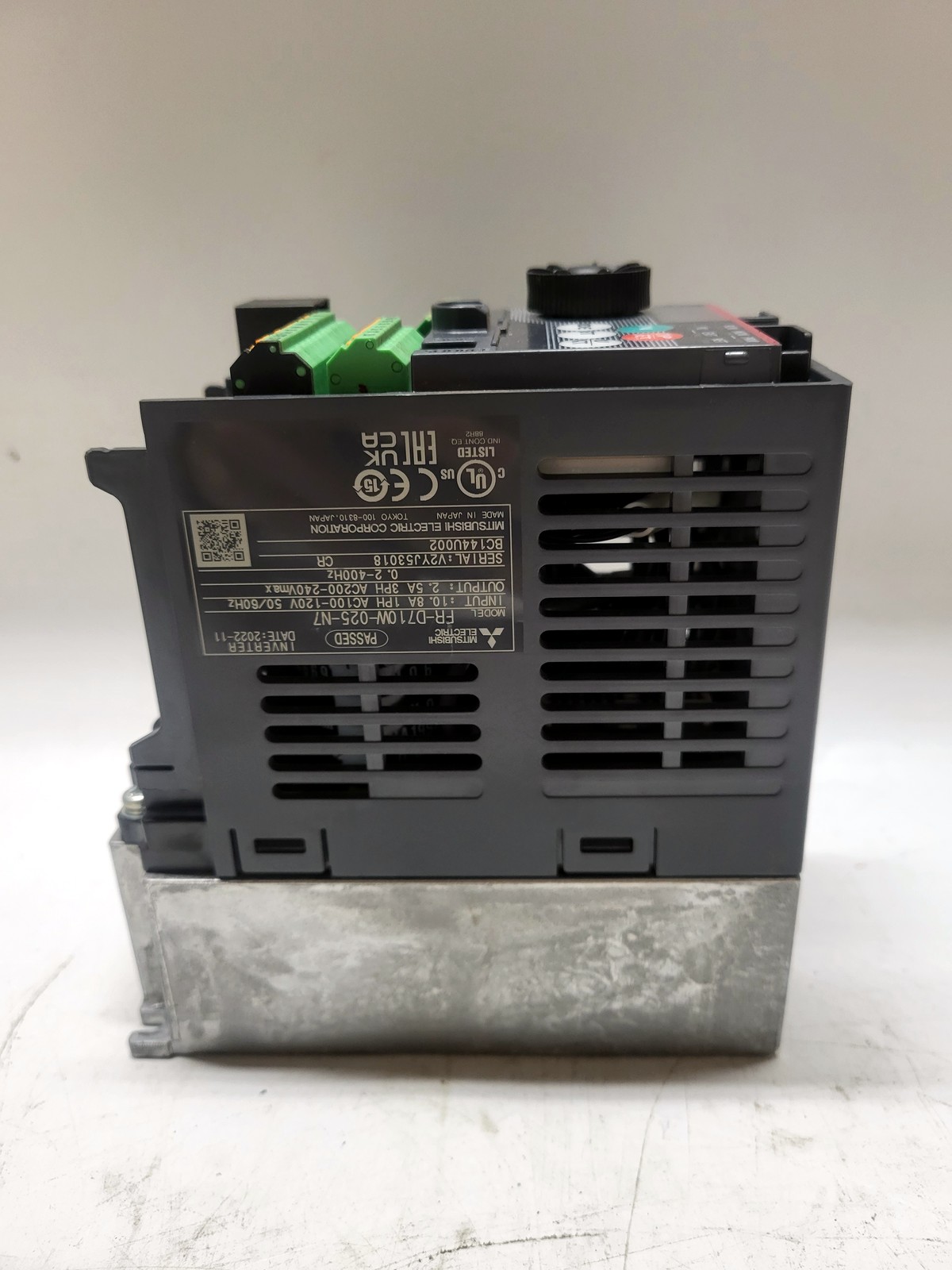 Mitsubishi Electric Corporation FR-D710W-025-N7 overall