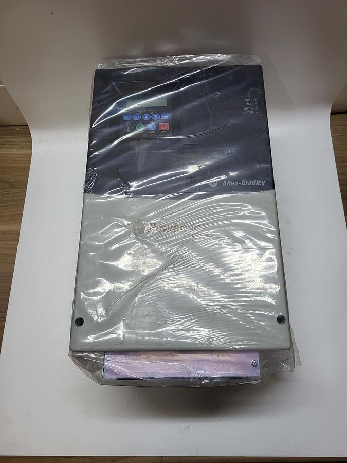 Allen-Bradley Powerflex 400 22C-D045A103 Ser.A *NEW*
