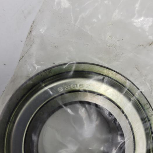 NTN 6206 Z *NEW* BEARING IN SEALED BAG WITH RETAINING RING