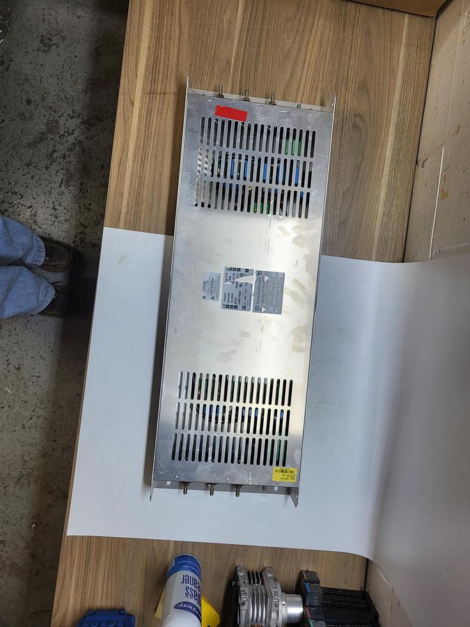 Used Rockwell Automation AC drive 2090-XXLF-3100