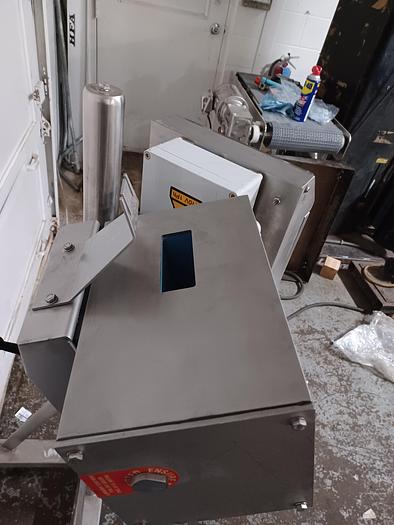 Used loma IQ2 3-7/8" wide x 1-1/2" tall aperature