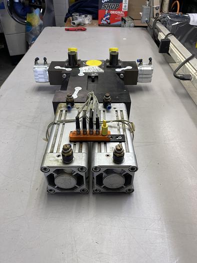 Used FESTO DNC-80-100-PPV-A-S6-SA, ADVU-40-5-P-A