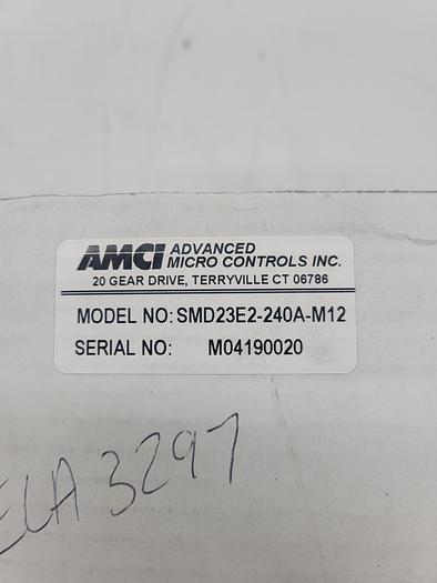 AMCI SMD23E2-240A-M12