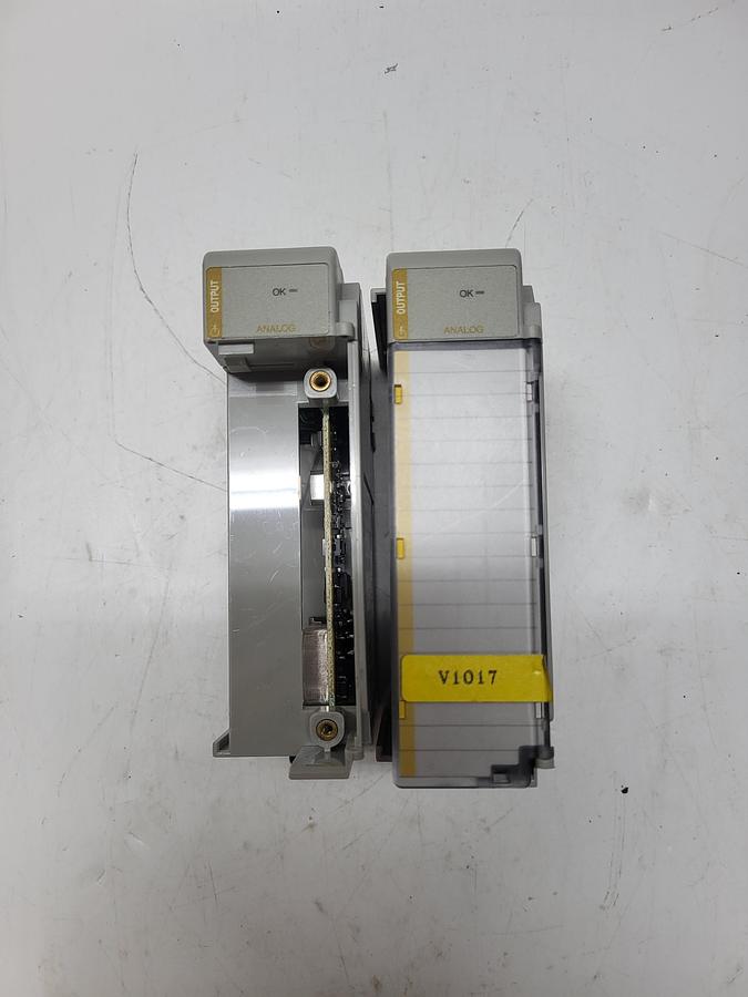 Used Allen-Bradley 1769-OF2 Ser.B