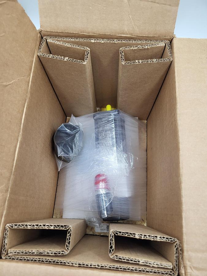 Allen Bradley vpl-B0633T-WK14AA / PN: 554629 Kinetix VP low inertia servo motor